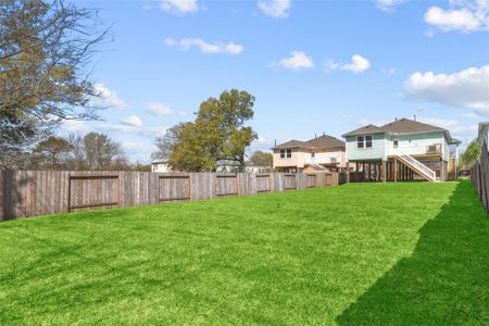 New construction Single-Family house 347 Bay Oaks St, La Porte, TX 77571 - image