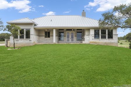 New construction Single-Family house 1552 Vintage Wy, New Braunfels, TX 78132 null- photo 10 10