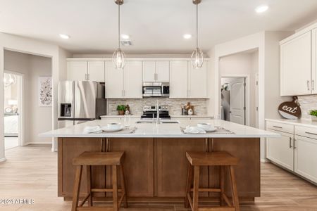 New construction Single-Family house 18252 W Cielo Grande Ave, Surprise, AZ 85387 null- photo 10 10