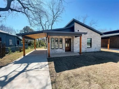 New construction Single-Family house 122 E Harrisoon Street, Sherman, TX 75021 - photo 0