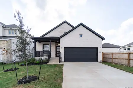 New construction Single-Family house 12839 Hush Dr, San Antonio, TX 78245 plan Comanche - image