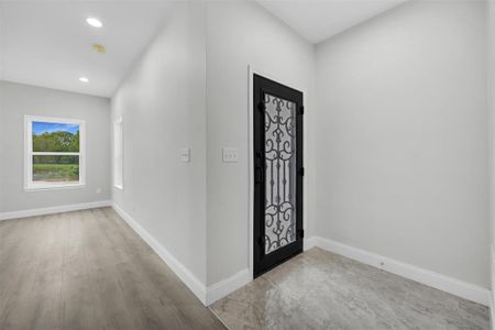 New construction Single-Family house 407 N Dallas St, Rice, TX 75155 null- photo 4 4