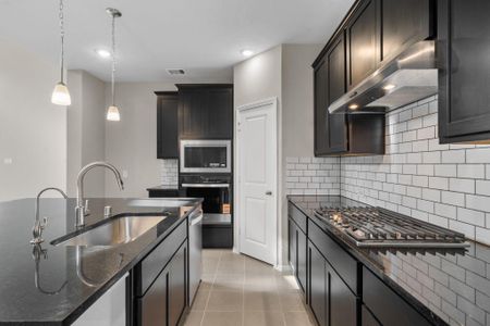 New construction Single-Family house 311 Violet Crown Ln, New Caney, TX 77357 plan Wingate (2169-HV-30) - image 6