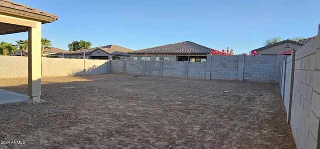 New construction Single-Family house 19201 W Missouri Ave, Litchfield Park, AZ 85340 null- photo 57 57