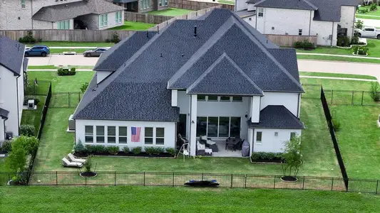 New construction Single-Family house 1783 Lake Crest Ln, Friendswood, TX 77546 - image 1