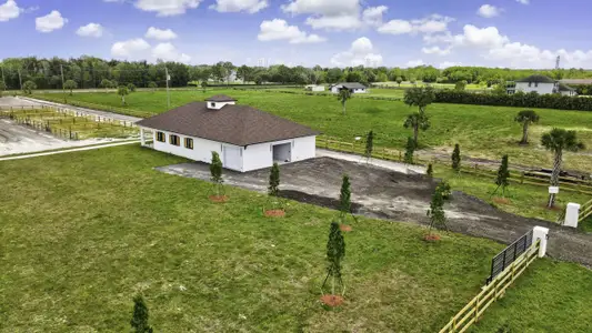 New construction Single-Family house 2324 Deer Run Trl, The Acreage, FL 33470 - image