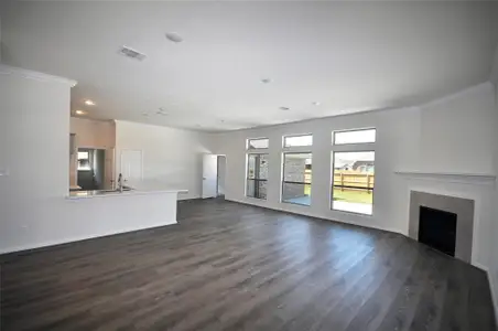 New construction Single-Family house 2114 Amistaqd Rd, League City, TX 77539 - image 20