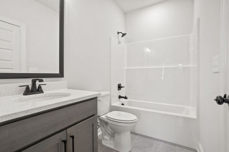 New construction Single-Family house 111 Nannies Cir, Williamston, SC 29697 plan (SC)Everett A.1 3 Front Entry - image 12
