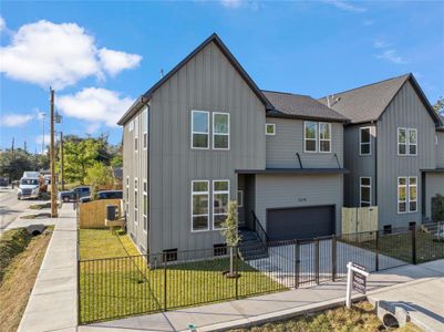 3215 is the fully staged model unit which is an exact model of 3219 Brewster which is the home located to the right. These homes both come equipped with a front and backyard.