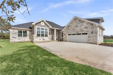 New construction Single-Family house 108 Double Cir, Burnet, TX 78611 - image 2