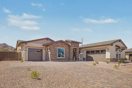 New construction Single-Family house 20999 E Diana Wy, Queen Creek, AZ 85142 plan Evora - image