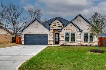 New construction Single-Family house 1110 Redbud Ct, Arlington, TX 76012 null- photo 0