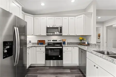 New construction Single-Family house 13920 Se 33Rd Ct, Summerfield, FL 34491 - image 8