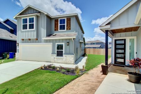 New construction Single-Family house 870 Casetta Trl, New Braunfels, TX 78130 plan San Marcos - image