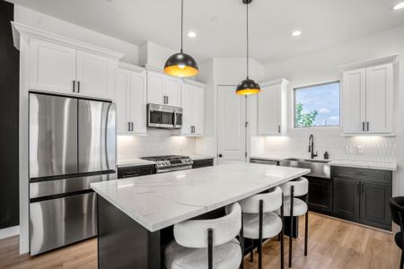 New construction Single-Family house 3705 Cortlandt St, Houston, TX 77018 - image 11