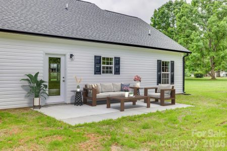 New construction Single-Family house 1276 Fincher Rd, Fort Lawn, SC 29714 - image