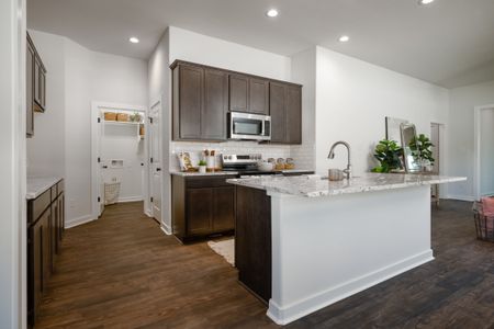 New construction Single-Family house 3528 Pointe Du Hoc Lp, Bryan, TX 77808 plan The Daffodil - image 7