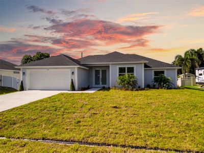 New construction Single-Family house 1014 Sw Fisherman Ave, Port St. Lucie, FL 34953 null- photo 0