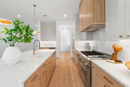 New construction Single-Family house 9047 Longmont Dr, Dallas, TX 75238 plan The Emerson - image 15