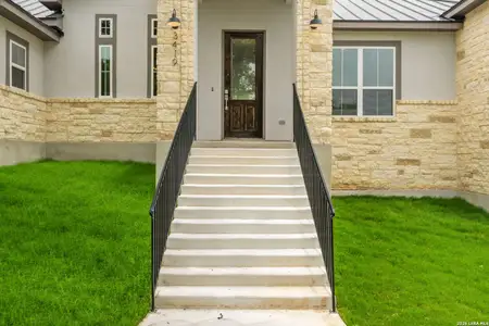New construction Single-Family house 1465 Ironwood Rd, Fischer, TX 78623 - image 3