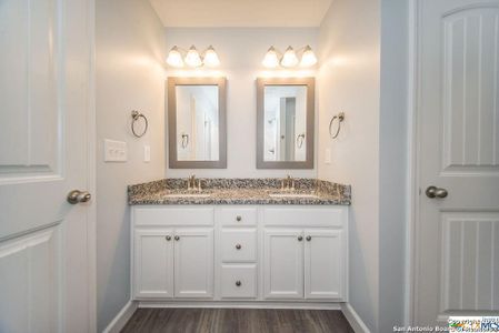 New construction Single-Family house 183 Lost Maples Wy, Marion, TX 78124 plan Franklin - image 4