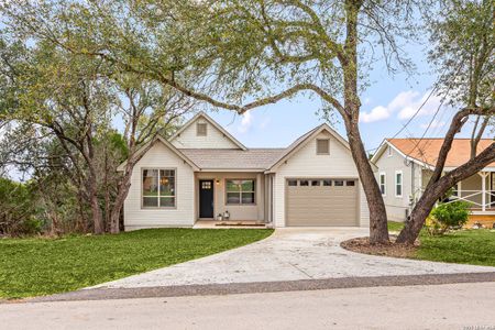 New construction Single-Family house 1454 Laurie Dr, Canyon Lake, TX 78133 - image