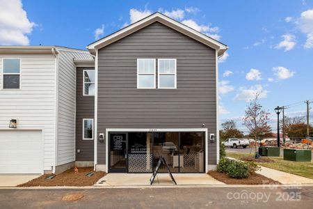 New construction Townhouse house 2938 Clyde Dr, Unit 31, Charlotte, NC 28208 - image