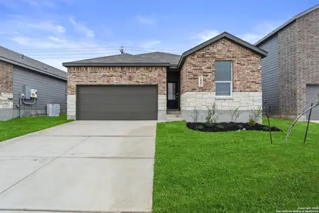 New construction Single-Family house 1883 Nuthatch Rdg, New Braunfels, TX 78130 plan Carmel - image