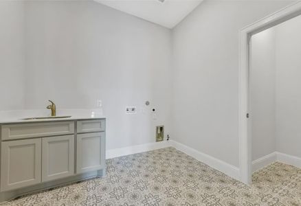 New construction Single-Family house 5206 Deer Valley Ct, Manvel, TX 77578 plan 6030 Elevation D - image 17