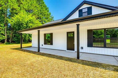 New construction Single-Family house 3248 Ferguson Long Rd, York, SC 29745 - image