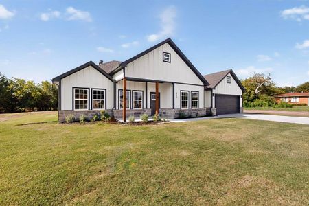 New construction Single-Family house 603 W Hayes St, Savoy, TX 75479 - image