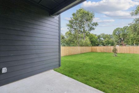 New construction Single-Family house 4715 S Denley Dr, Dallas, TX 75216 - image