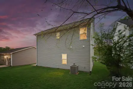 New construction Single-Family house 2016 Juniper Dr, Charlotte, NC 28269 - image 3