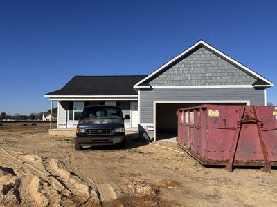 New construction Single-Family house 31 Silver Court, Smithfield, NC 27577 - photo 0