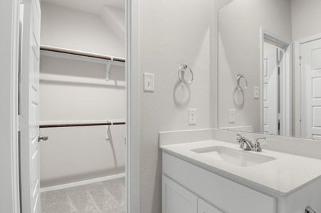New construction Single-Family house 3043 Winding Creek Rd, Kyle, TX 78640 plan 1326 Casetta - image 14