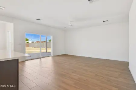 New construction Single-Family house 20119 W Hazelwood St, Litchfield Park, AZ 85340 - image 13