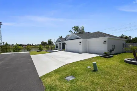 New construction Single-Family house 6716 Buddy Ln, The Villages, FL 34762 - image