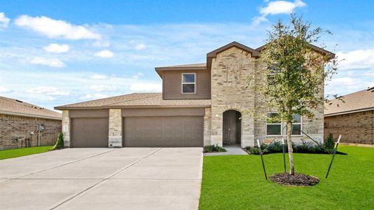 New construction Single-Family house 520 Comal Trail, Dayton, TX 77535 Plan E40N- photo 0