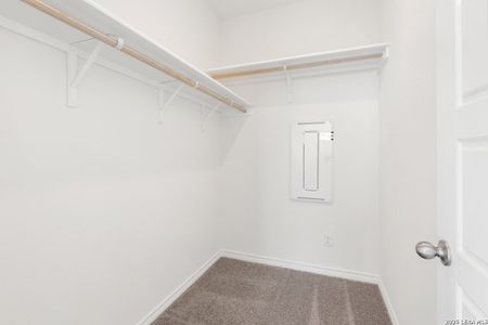 New construction Single-Family house 10042 Jagger Ave, Converse, TX 78109 plan 1243 Modeled - image 17