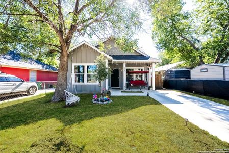 New construction Single-Family house 338 Sw 42Nd, San Antonio, TX 78237 - image