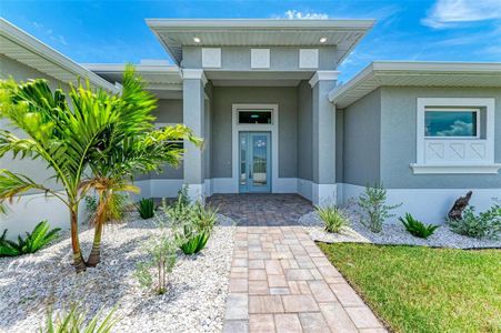 New construction Single-Family house 9293 Panama Cir, Port Charlotte, FL 33981 - image