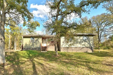 New construction Single-Family house 4401 Seawillow Rd, Lockhart, TX 78644 - photo 0