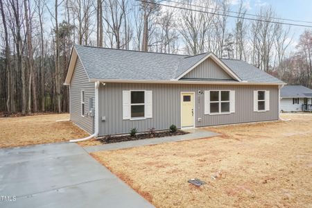 New construction Single-Family house 156 Southern Middle School Rd, Roxboro, NC 27573 null- photo 0