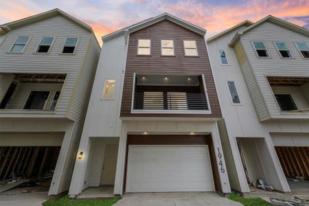 New construction Single-Family house 1930 Purswell Rd, Houston, TX 77055 - image
