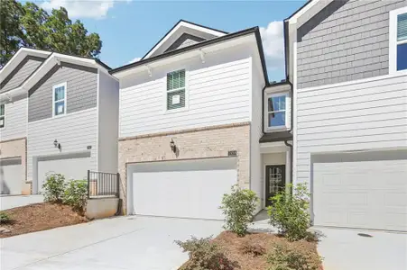 New construction Townhouse house 7858 Marie Wy, Fairburn, GA 30213 - image