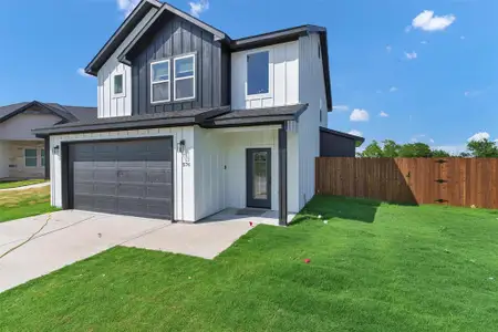 New construction Single-Family house 576 Highview Ct, Godley, TX 76044 - image