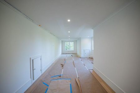 New construction Single-Family house 500 Emily Reed Ln, Atlanta, GA 30342 - image 16