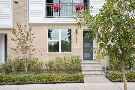 New construction Townhouse house 2822 E Tom Miller St, Austin, TX 78723 null- photo 1 1