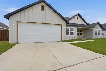 New construction Single-Family house 532 Highview Ct, Godley, TX 76044 - image