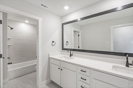 New construction Single-Family house 273 Lawrence Dr, Castroville, TX 78009 - image 3